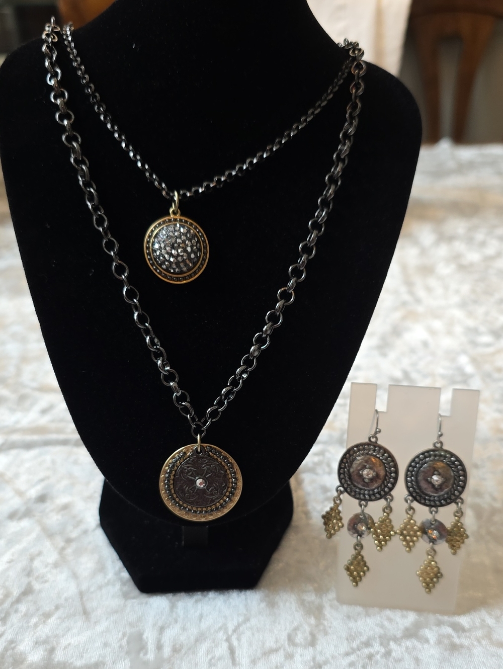 Chico's Layered Southwestern Boho-chic Necklace & Earring Set